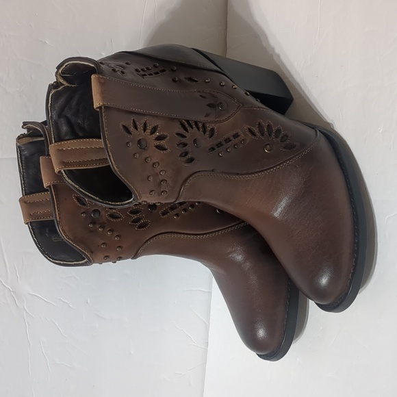 El malcreado women's brown leather western  new boots size 7  Ankle boots - Picture 2 of 14